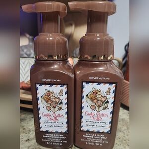 NWT Bath and Body Works "Cookie Butter Truffle" Foaming Hand Soap Bundle of 2